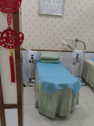 -苗医生专业祛痘·皮肤管理