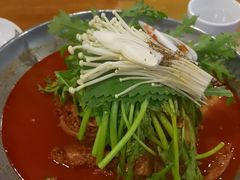 -喇喇排骨火锅·传统韩式脊骨汤(望京西园总店)