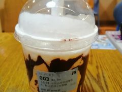 -瑞幸咖啡(凯德龙之梦莘庄店)