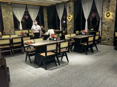 -陈熹公民族美食文化餐厅(中华广场店)