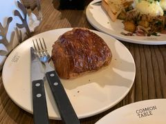 -Common Table · Brunch & Coffee