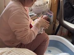 -爱贝尔高端月嫂(母婴护理)
