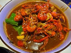 -红盔侠小龙虾(海宁银泰店)