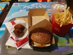 -麦当劳(总统大酒店店)