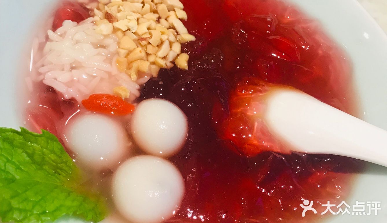 孔雀｜拥有tiffany蓝的川菜馆