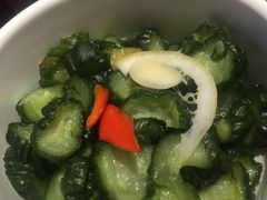 -渝是乎酸菜鱼(龙旗购物中心店)
