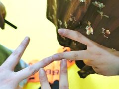 -爱蹦iBOON蹦床运动馆(江汉店)