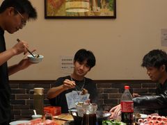 -茸梅路右拐龙虾-农家菜(松江店)