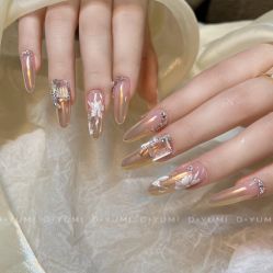 -FuFu美甲美睫
