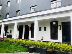 -千滋百味·醉江澜花园餐厅(街道口店)