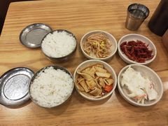 拌菜-金北顺大锅家(신사본점)