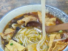 -陈记柳州螺蛳粉(大坪店)