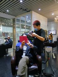 -变画·发型STUDIO