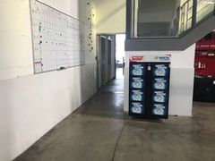 -华胜奔驰宝马奥迪专修连锁(虹梅南路店)