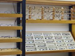 -沪睛眼镜蔡司官方授权店(金桥佳林路店)
