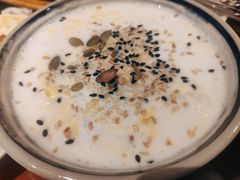 牛奶醪糟汤圆-福苗小骆驼烧烤(大唐不夜城店)