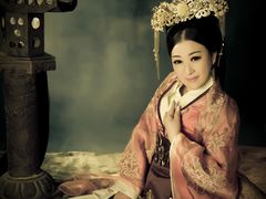 -九月鹰飞汉服摄影工作室
