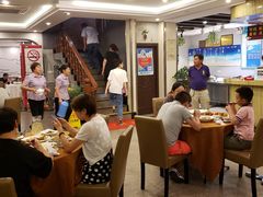 大堂-天桥饭店·特色海鲜(金山嘴渔村店)