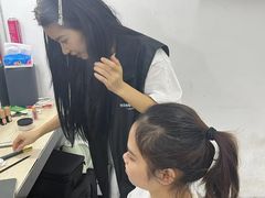 -吉田美学化妆美甲摄影培训(宁波校区)