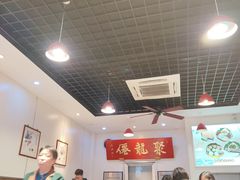 -聚笼鲜美食(凤凰街店)