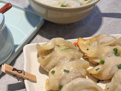 牛肉鍋貼-小姜锅贴(凤凰街店)