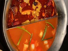 -湊湊火锅·茶憩(打浦桥日月光店)