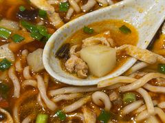 -陇上秦轩西安biangbiang面(朝龙汇店)