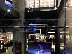 -Air Jordan(世贸天阶店)