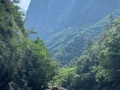 -鄣山大峡谷