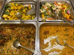 -班达拉奈克国际机场