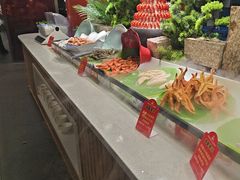 -四囍码头海鲜烧烤自助火锅(外滩南京东路悦荟广场店)