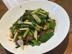 -黄泥岗·地道湖北菜(奥特莱斯店)