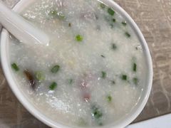 皮蛋瘦肉粥-荔银肠粉(广州天河华利路店)