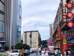 -庞家烧烤客栈(炮台山店)