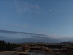 -敦煌山庄摘星阁