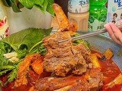 -喇喇排骨火锅·传统韩式脊骨汤(望京西园总店)