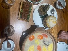 -一坐一忘云南菜(嘉里中心店)
