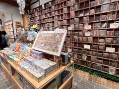 -猫的天空之城概念书店(苏州平江店)