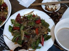-萨宁音登锡伯风味餐厅(一楼店)