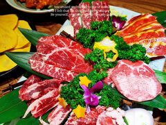 和牛六拼-明洞阿姨·韩式酱蟹烤肉·创意料理(三元桥店)