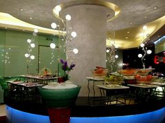 -亮马河饭店翠雅咖啡厅