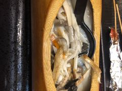 -香巴拉云南餐厅(华莱坞店)