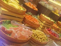-享遇.锅姥姥牛排海鲜自助(小寨店)