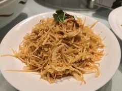 -八府香鸭·啫啫煲(华山路店)