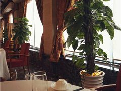 -锦江宾馆-花园餐厅