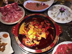 -蜀辣居鲜货老火锅(双流万达店)