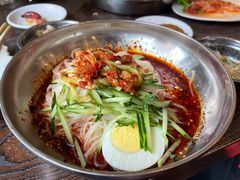 拌冷面-韩风烤牛肉冷面店