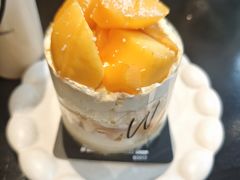 -W COLLECTIVE  DESSERT SHOP