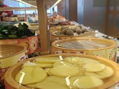 -龍歌自助小火锅(市南金茂湾店)