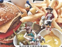 -The Habit Burger Grill 哈比特汉堡(复兴soho店)